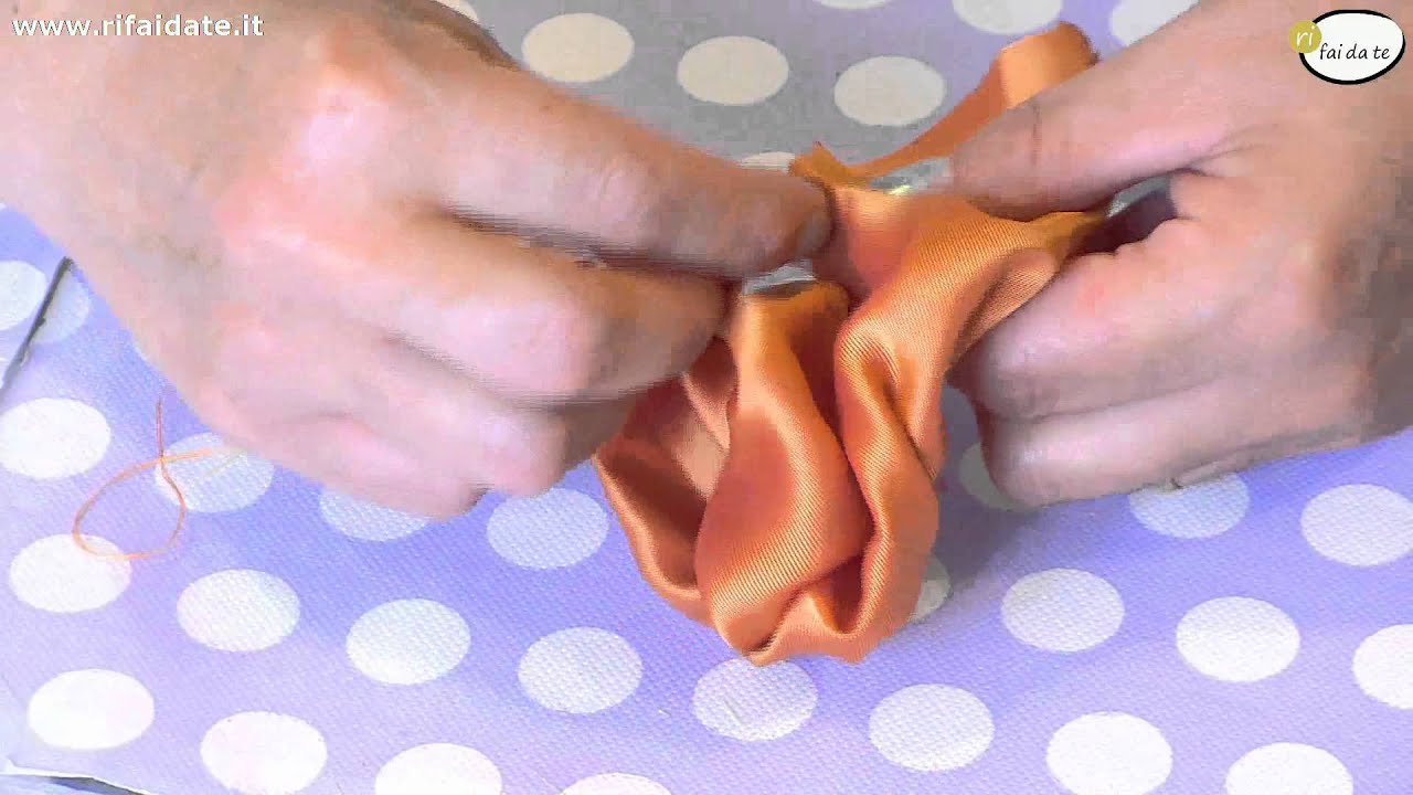 Come fare le rose di stoffa 7